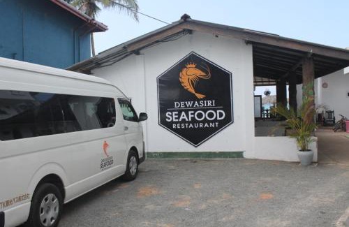 Thiranagama Hotel | Dewasiri Beach Hotel