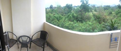 Hin Lek Fai Hotel | Lotuswell Resort