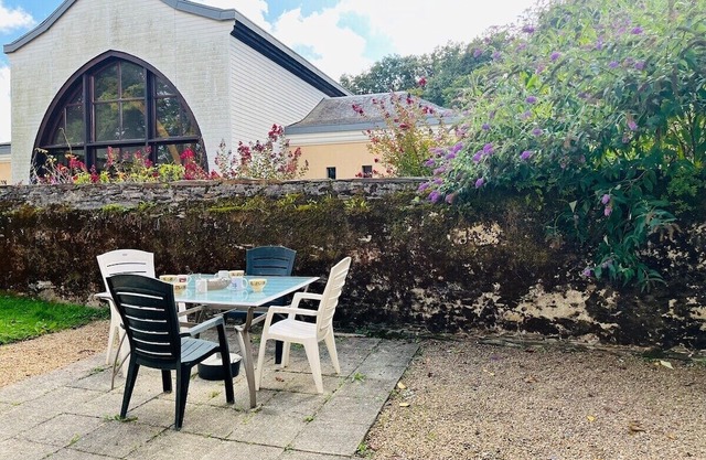 Casa de la Haye : Gîte for 4 people in Avrille