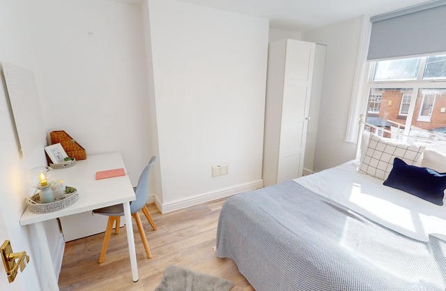 8-Bed House in Nottingham City Centre