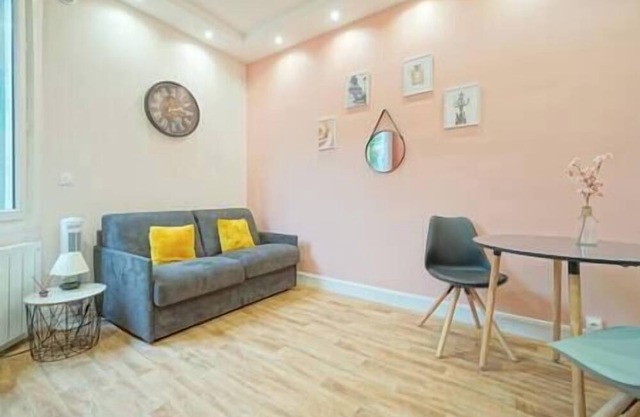 Superb 1BR for 2 People in Saint-Ouen