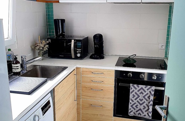 Charmant Appartement à 2 Minutes à Pieds de Paris, Bienvenu