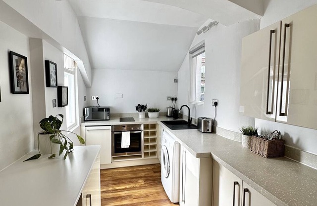 Spacious studio for 4 near Regent’s Park