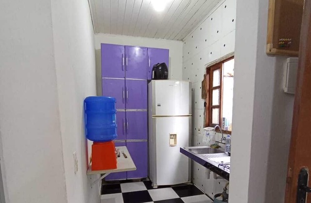 Chalé / Kitnet em Praia de Boracéia - 100 Metros do Mar! Para até 4 Pessoas