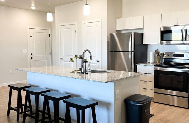 Cozy Condo