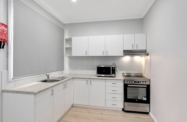 By The Lake - 100 metres to Tuggerah Lakes