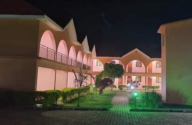 Hotel Alice Lira