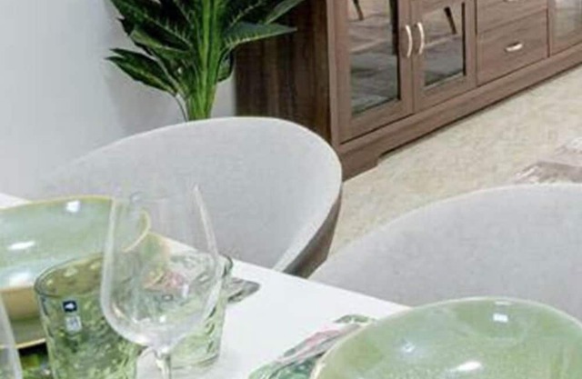 Homely 1 Bedroom Apartment