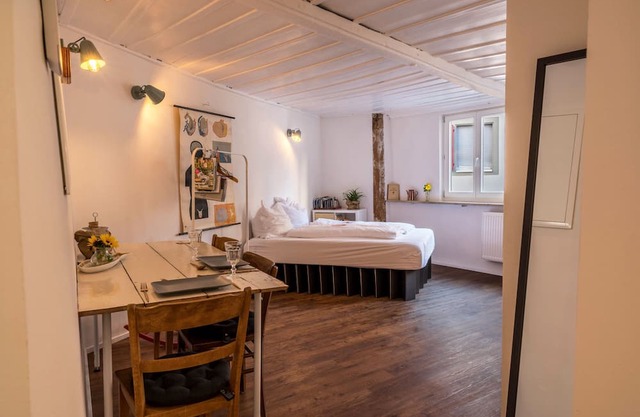 Charming Holiday Apartment "Sankt Johann II" with Terrace & Wi-Fi
