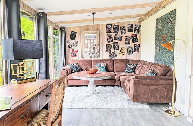Stunning private villa for 5 guests with WIFI, TV and patio