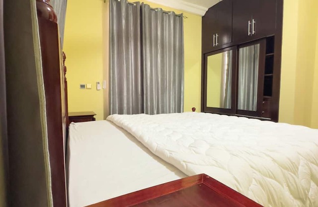 Enchanting 2-bedroom apartment with AC in Tema Comm 12 Annex