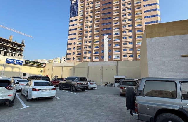 3-bedroom apartment in Sharjah near to beach sleeps 12 Guests