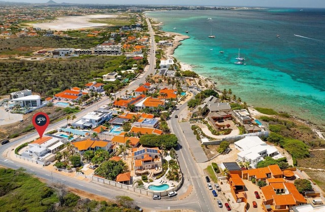 6BR/6BA 5 Mins to Beach | Alegria Villa by Bocobay