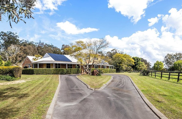 The Entertainers Estate with Pool and Tiny Home