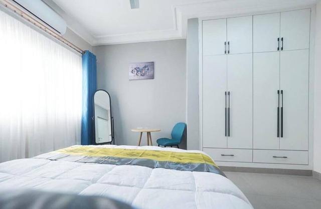 Marvelous 4-bedroom apartment in Achimota with AC