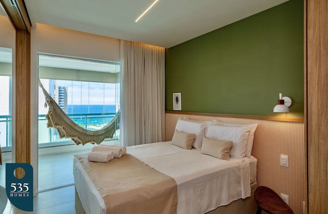 Stay at the ocean view in Morro Ipiranga Salvador