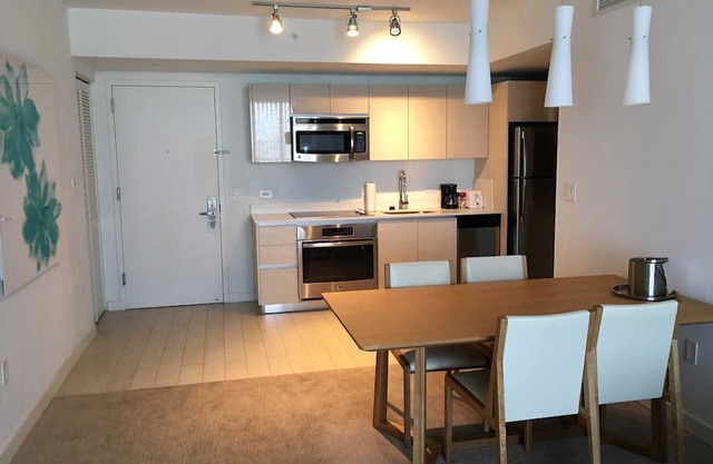 BeachWalk Condo with Beach Club, 1bed 1bath