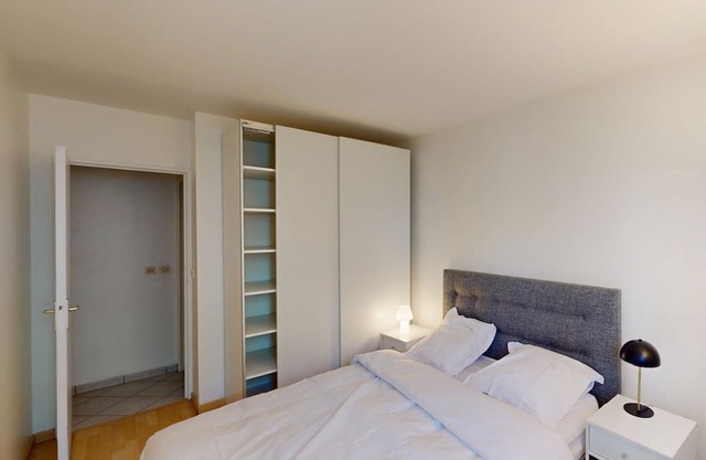 Charming 3-bedroom apartment in delightful Créteil with WiFi