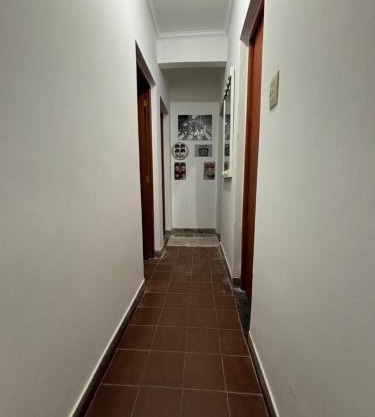 Casa a 5 minutos de Y Buena, tres dormitorios, living comedor, cocina, pileta, cochera para dos autos con portón automático