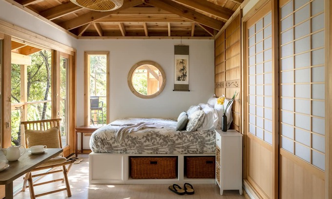Stinson Beach House | Beach View at the Bird’s Nest Bungalow