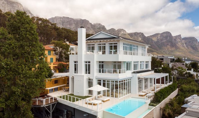 Clifton Villa | 19 on Clifton