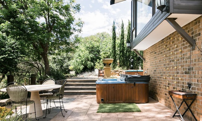 Belair House | On the Deck at Bel-Air- Spa