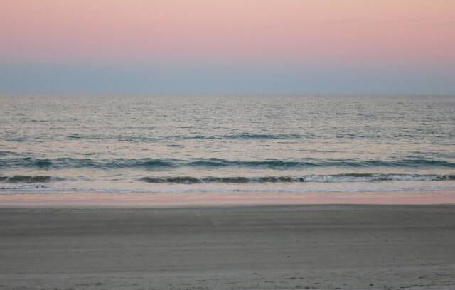 Cocoa Beach Apartment | OCEAN BREEZE CONDO A FEW STEPS TO THE BEACH
