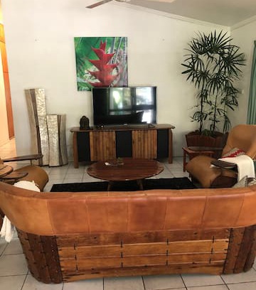 Martintar House | NADI FIJI HOLIDAY HOME 3 BEDROOMS & POOL sleeps 7