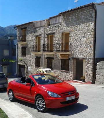 Adsubia Bed & Breakfast | Hostal El Parralet