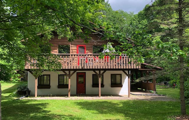 Greater Madawaska Villa | Calabogie Peaks Red Door Chalet