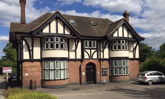 Farningham Apartment | Lime Tree House Flat - Double room