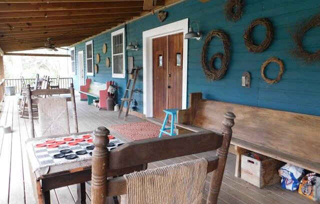 Pegram Cabin | Quiet Rustic Retreat