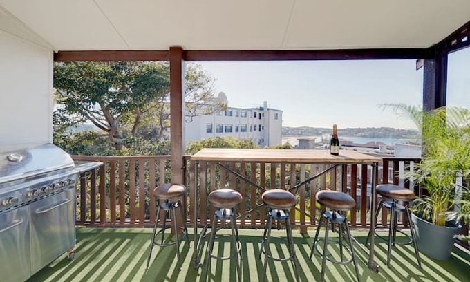 Bondi Beach Apartment | Salty Views Overlooking Bondi Beach