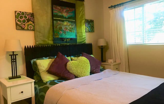 Vancouver House | Cozy Poppy Place. WiFi. Garden. Near Gorge & PDX