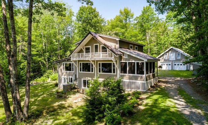 Harrison Cabin | Enchanted Loon Cottage on Long Lake