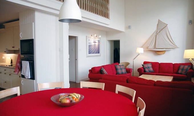 Inveraray House | St Malieu Hall - style, comfort and stunning views