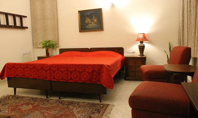 Greater Kailash I Bed & Breakfast | The Gill Residence