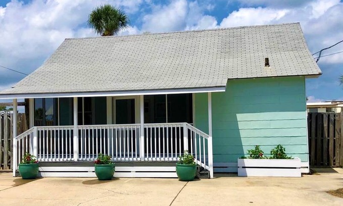 Tybee Island Cabin | Cabin By The Sea