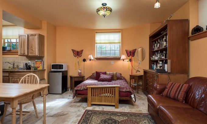 Old Ballard House | Victorian in the Heart of Ballard