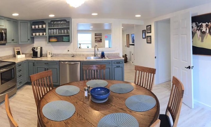 Green Bank Other | Deer Creek Bed & Breakfast