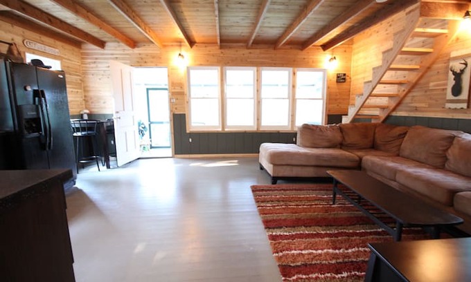 Kenosee Lake Cabin | Private Cottage in Village of Kenosee