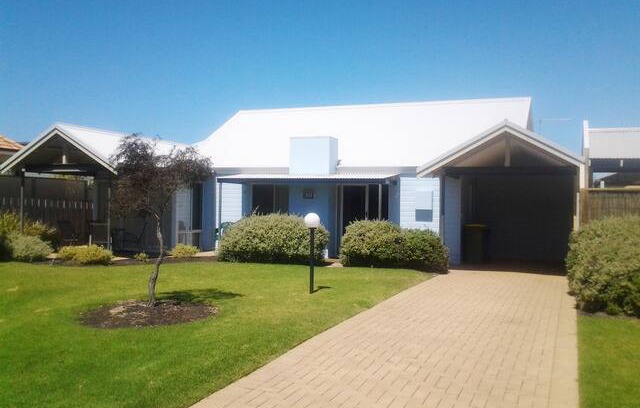 Collingwood Park House | Villa 30 Seaside Villas Albany
