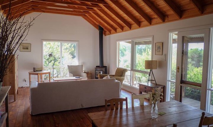 Glenlyon Cabin | Wild Duck Cabin. Secluded country style.
