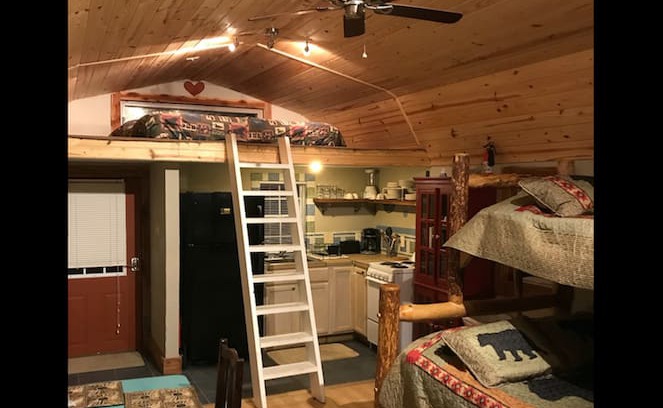 Mount Ida House | The Fox Den at Lake Ouachita