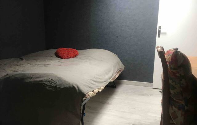 Savigneux Villa | Chambre privée dans villa -