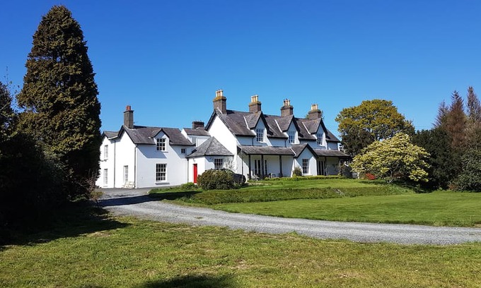 Bryansford Cabin | Bryansford Cottage (Newcastle Co Down / Tollymore)