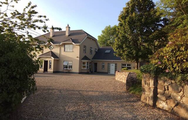 Cratloe Bed & Breakfast | Bunratty Castle View House