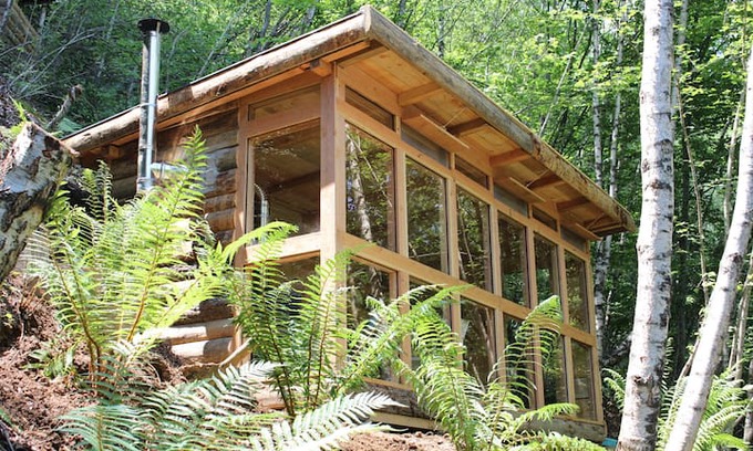 Antras Cabin | Remote log cabin French Pyrenees