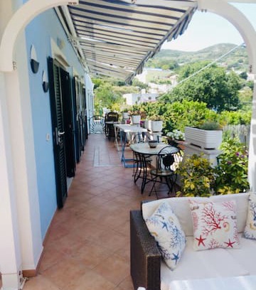Ponza Apartment | “La Peonia” zona Santa Maria