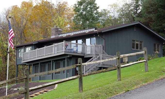 Hammondsport House | Hillside Haven